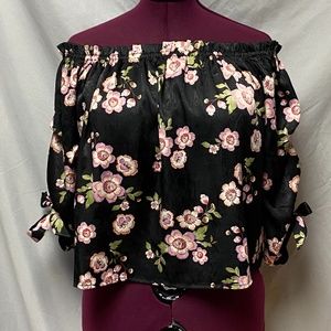 Forever 21 off the shoulder blouse